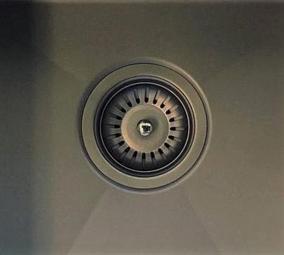 Kitchen Sink - One and Half Bowl 670 x 440 - Gunmetal Black